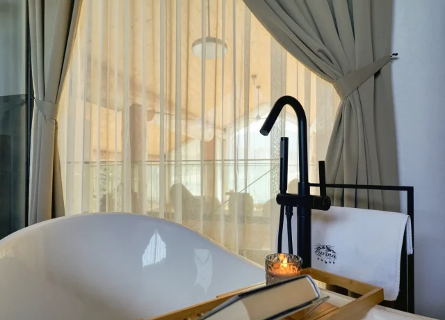 Luvina master bedroom (4)